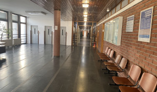 Одређена мера забране прилажења, састајања и комуницирања са оштећеним и сведоком    