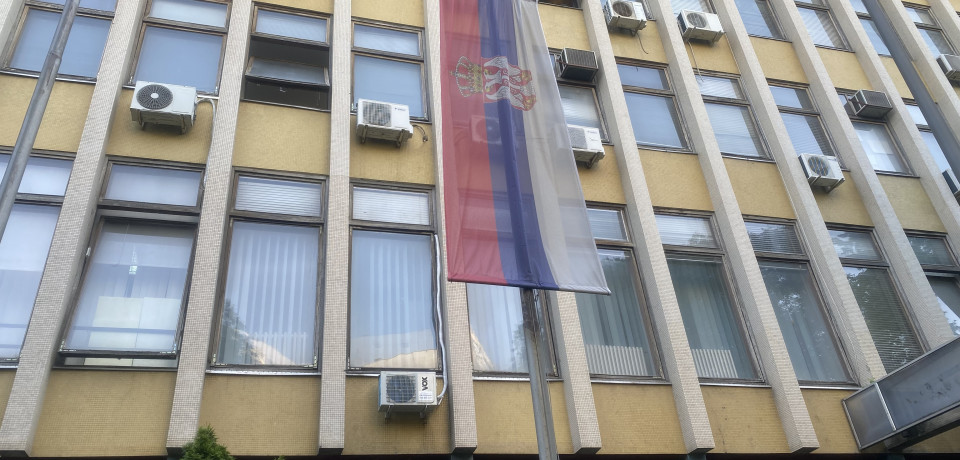 Укинут притвор окривљенима Којовић Стефану, Благојевић Николи и Рајичевић Данилу, а окривљеном Деспотовић Немањи одређена мера забране напуштања стана уз примену електронског надзора  
